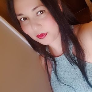 Meet your Posher, Digna